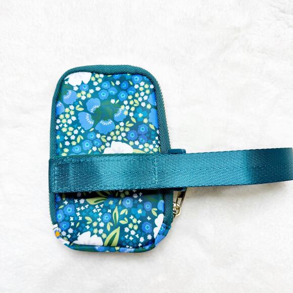 THE DARLING EFFECT Tumbler Blue Floral Zip Around Fanny Pack NEW - Picture 4 of 7